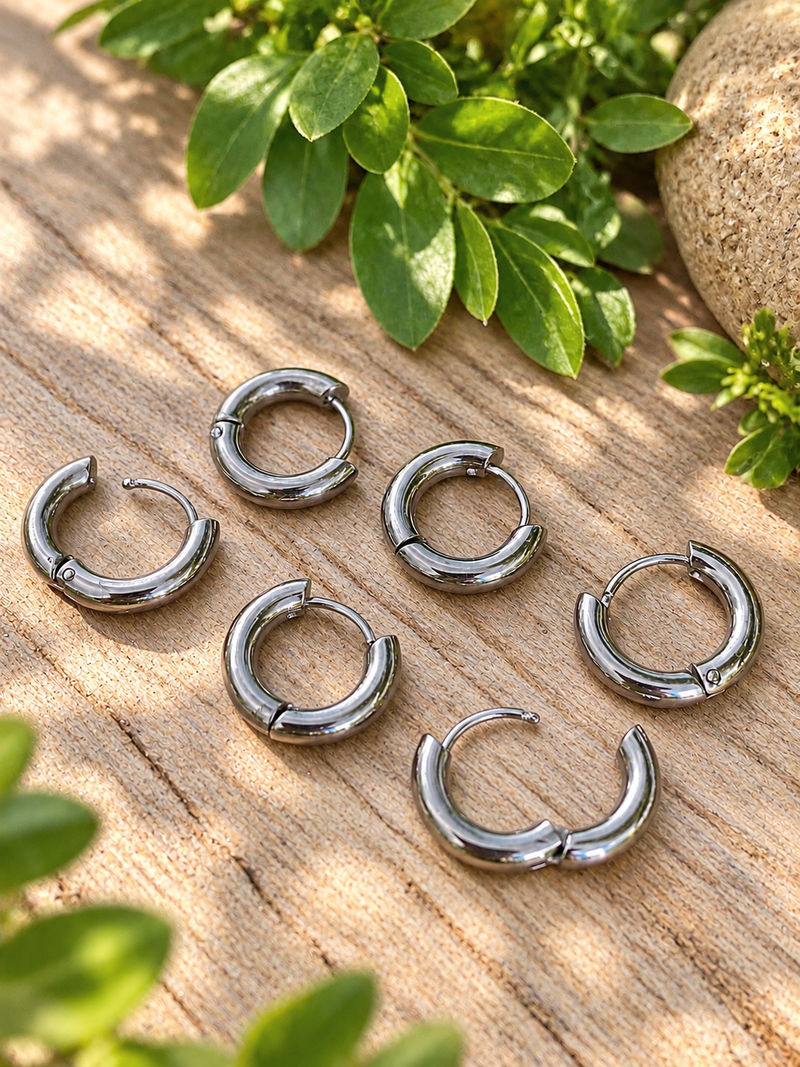 HUGGIE HOOP EARRINGS